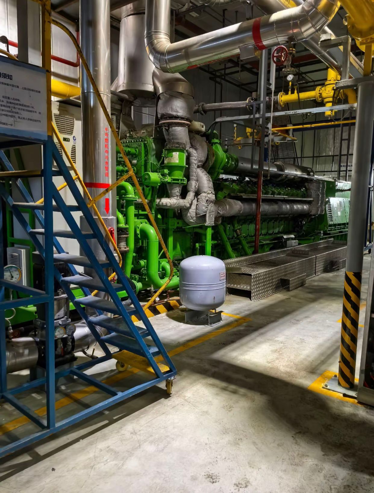 Jenbacher J624, 4400 KW